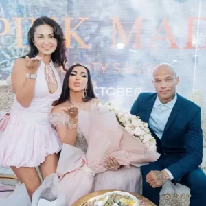 pink-madi-salon-opening