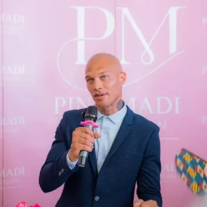 pink-madi-salon-opening