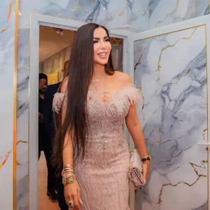 pink-madi-salon-opening